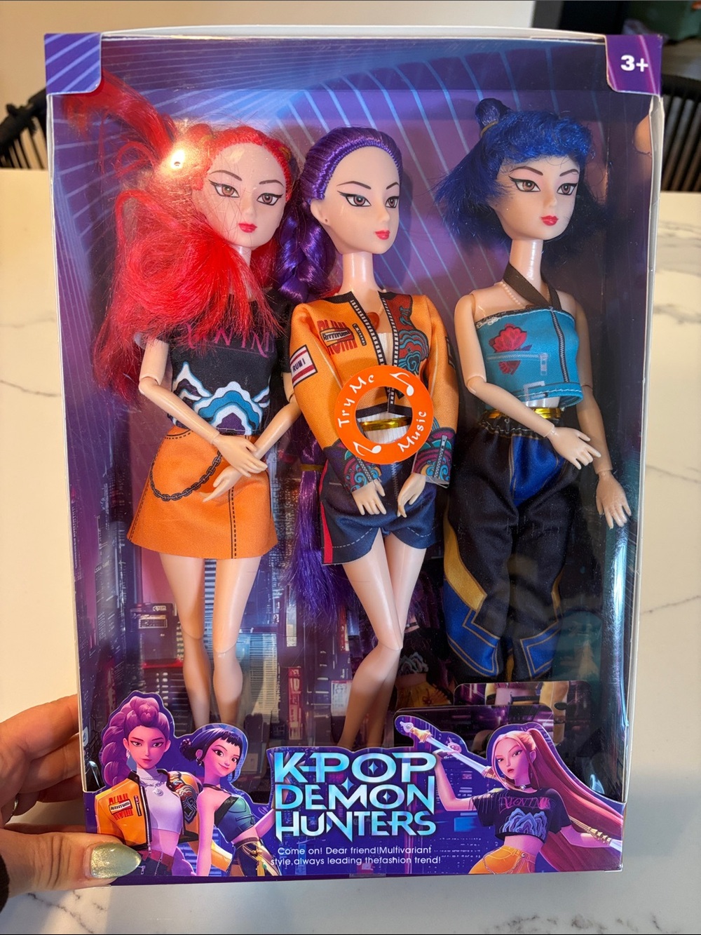 NIB K Pop Demon Hunter doll set